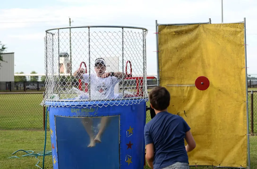 Dunk Tanks for outdoor parties